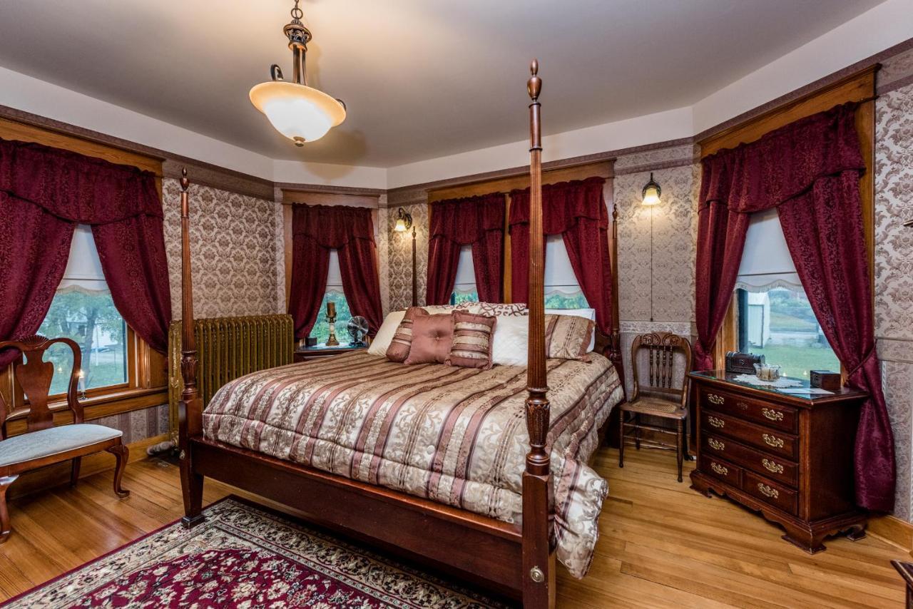 Conner House Bed And Breakfast Prairie du Rocher Exterior photo